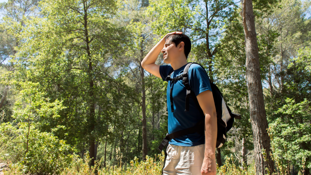 What to Wear Hiking in Hot Weather